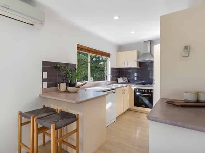 12B Rosier Road, Glen Eden