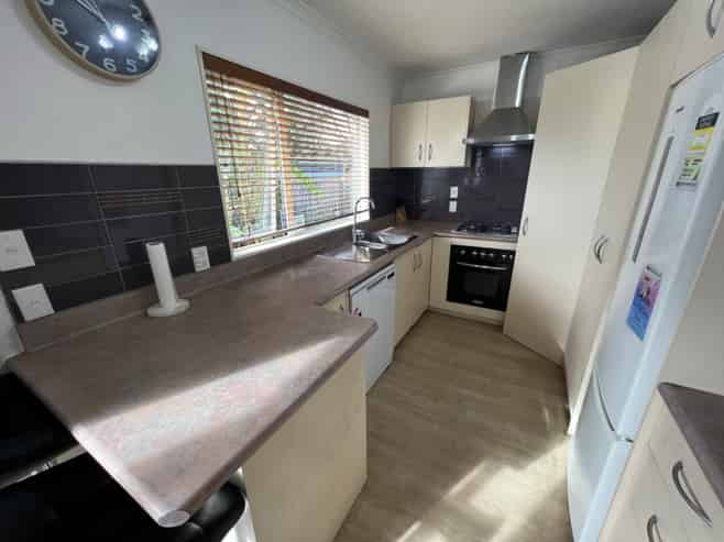 12B Rosier Road, Glen Eden