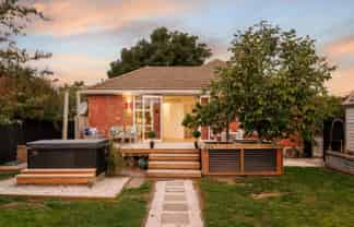 12 De Havilland Street, Hornby