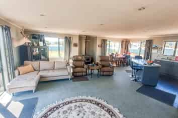 5 McFeely Street, Tuatapere