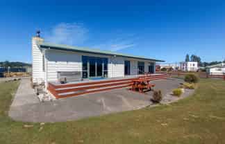 5 McFeely Street, Tuatapere