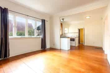 67 West Coast Road, Glen Eden