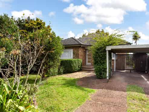 67 West Coast Road, Glen Eden