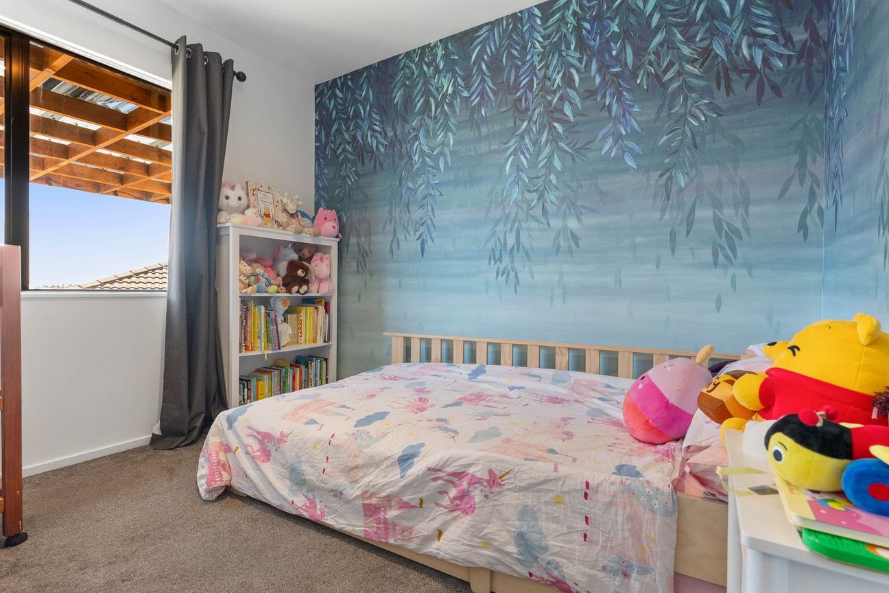 Priced to Sell! Vendor Committed Elsewhere - Vista 6