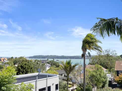 19 Emmett Street, Herne Bay