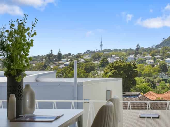 2/919 Mount Eden Road, Mount Eden