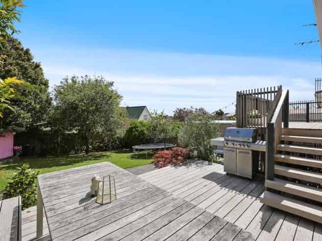 1/13 Kia Ora Road, Beach Haven