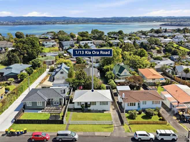 1/13 Kia Ora Road, Beach Haven