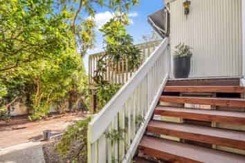 9 Dunrobin Street, Waverley