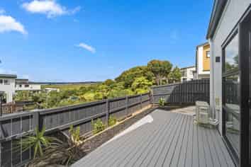 3/28 Brickworks Bay Road, Hobsonville
