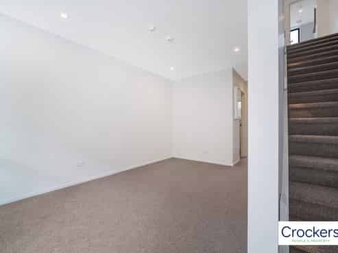 7/6 Treasure Lane, Te Atatu South