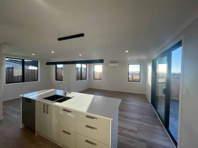 33 Crest Rise, Flagstaff