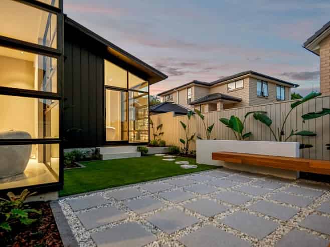 68 Grand Drive, Remuera