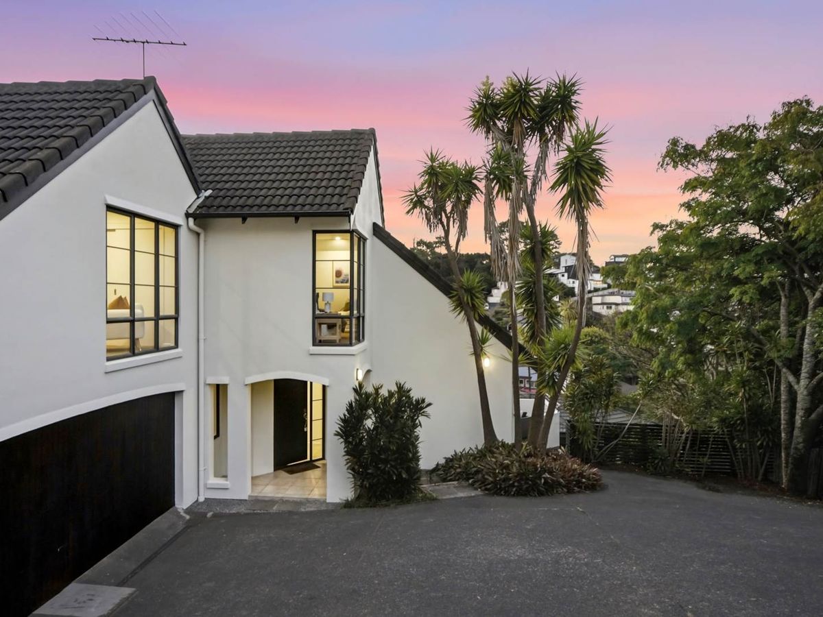 18 Bushglen Court, Browns Bay, North Shore City, Auckland - Photo 1