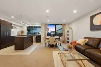 22/182 Flat Bush School Road, Flat Bush