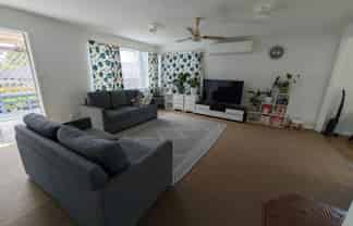 5 Shale Avenue, Massey