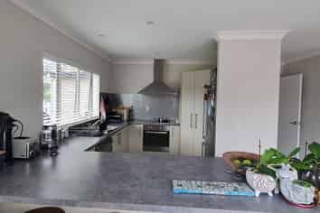 52 Kotuku Drive, Paraparaumu Beach