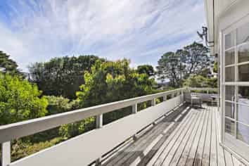 1 Simmonds Avenue, Three Kings