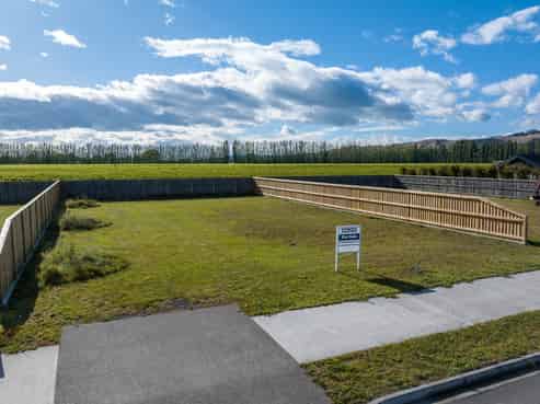 5 Wai Iti Sections, Redwoodtown