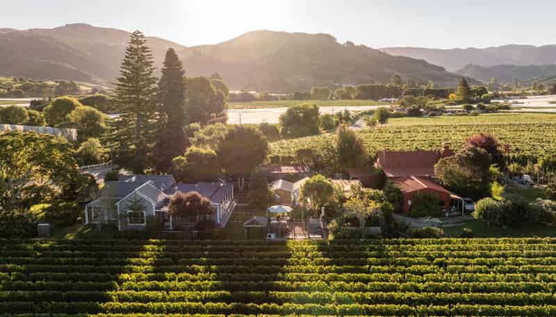 60 Takaka Hill Highway, Riwaka