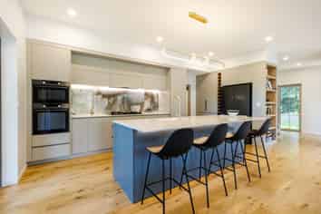 60 Takaka Hill Highway, Riwaka