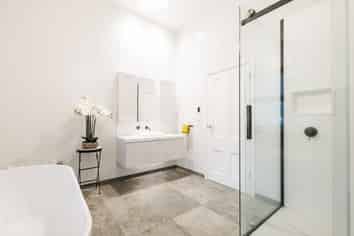 60 Takaka Hill Highway, Riwaka