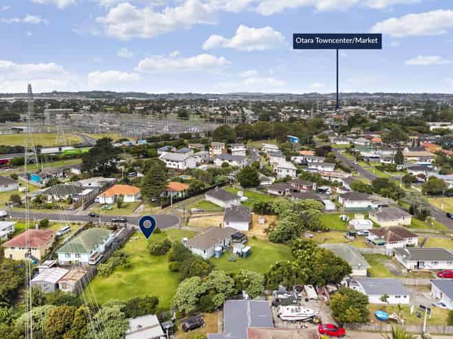 11 Kingsford Place, Otara