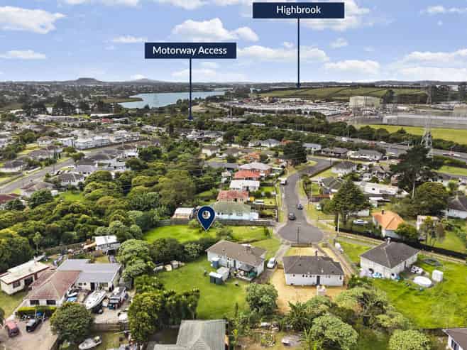 11 Kingsford Place, Otara