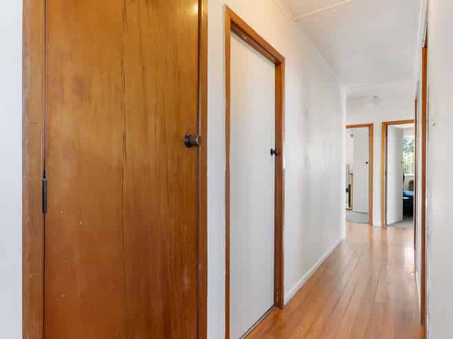 3 Surrey Street, Solway