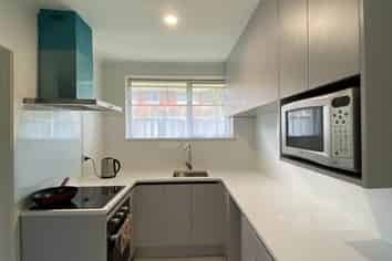 2/75 Seabrook Avenue, New Lynn