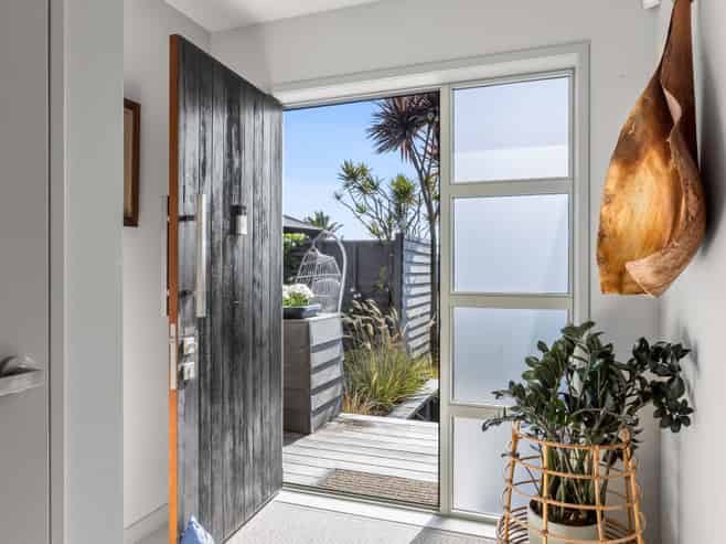 63 Athol Place, Algies Bay