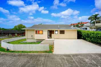 37b John Dee Crescent, Red Beach