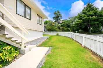 37b John Dee Crescent, Red Beach