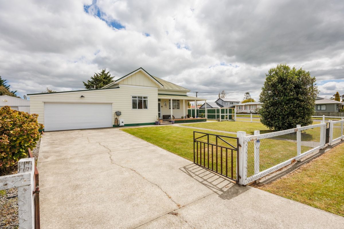 CHARACTER VILLA FOR FAMILIES, Marton