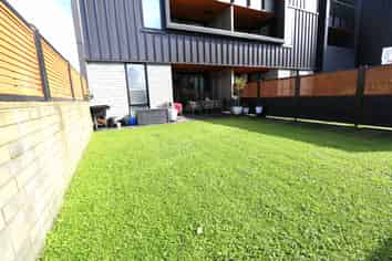 102/70 Victoria Street, Onehunga