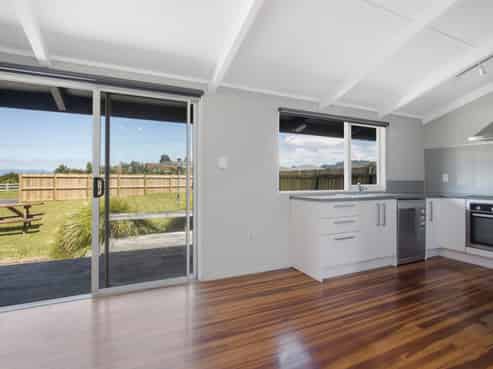 40 Athenree Road, Athenree