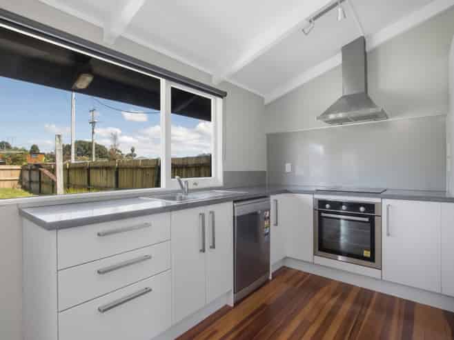 40 Athenree Road, Athenree