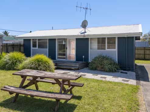 40 Athenree Road, Athenree