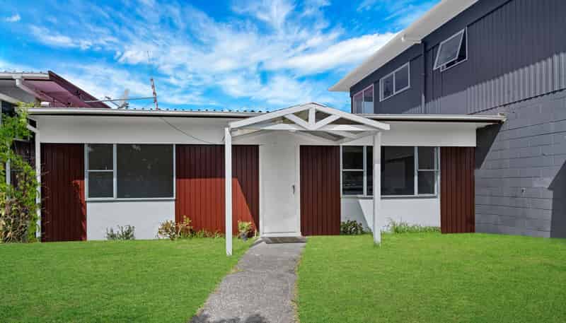 2/94 Chivalry Road, Glenfield