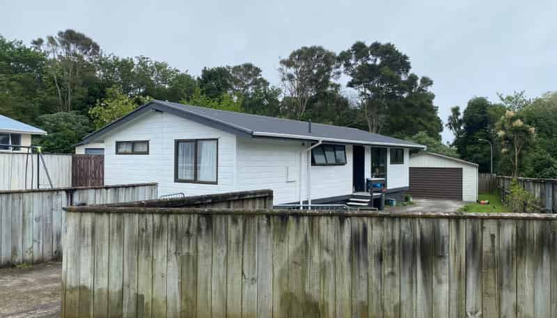 11 Hamua Place, Waitara