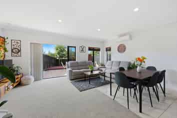 118 Huntington Drive, Huntington Park