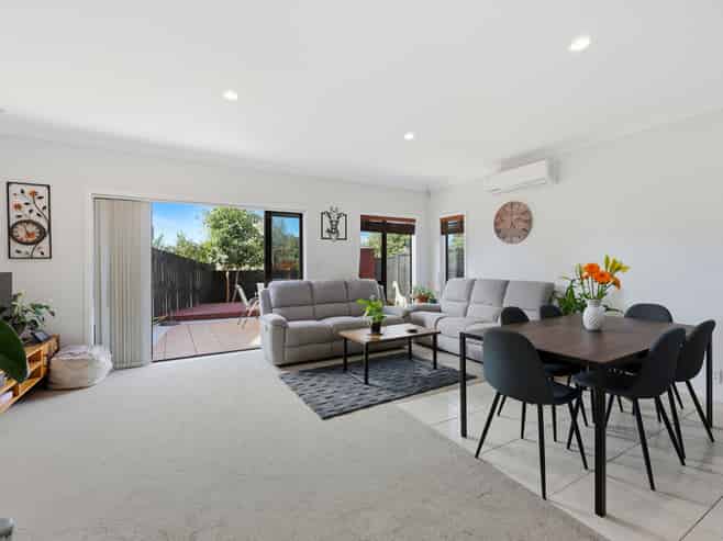 118 Huntington Drive, Huntington Park