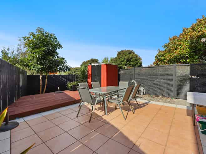 118 Huntington Drive, Huntington Park