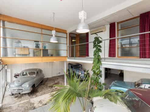 Impressive Standalone Warehouse on Montreal St