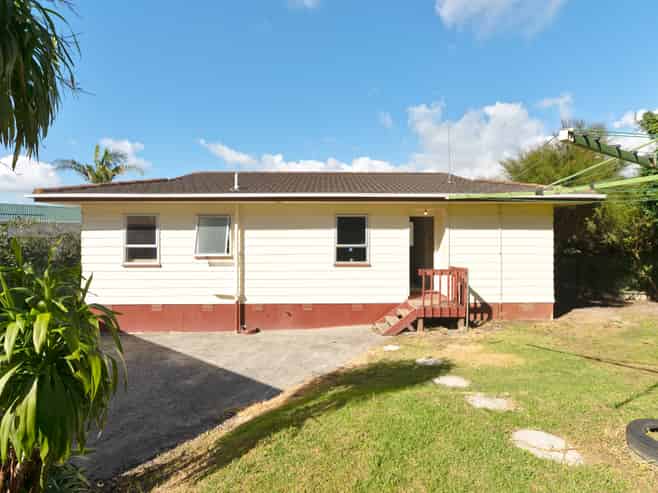 5 Edgware Road, West Harbour