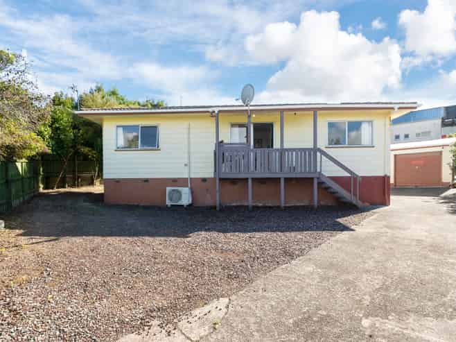 5 Edgware Road, West Harbour