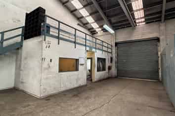 Industrial Warehouse and Showroom