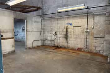 Industrial Warehouse and Showroom