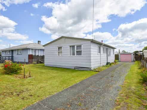 6 Oak Street, Murupara