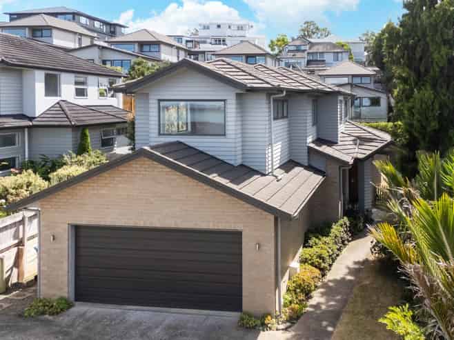 13A Aldersgate Road, Hillsborough